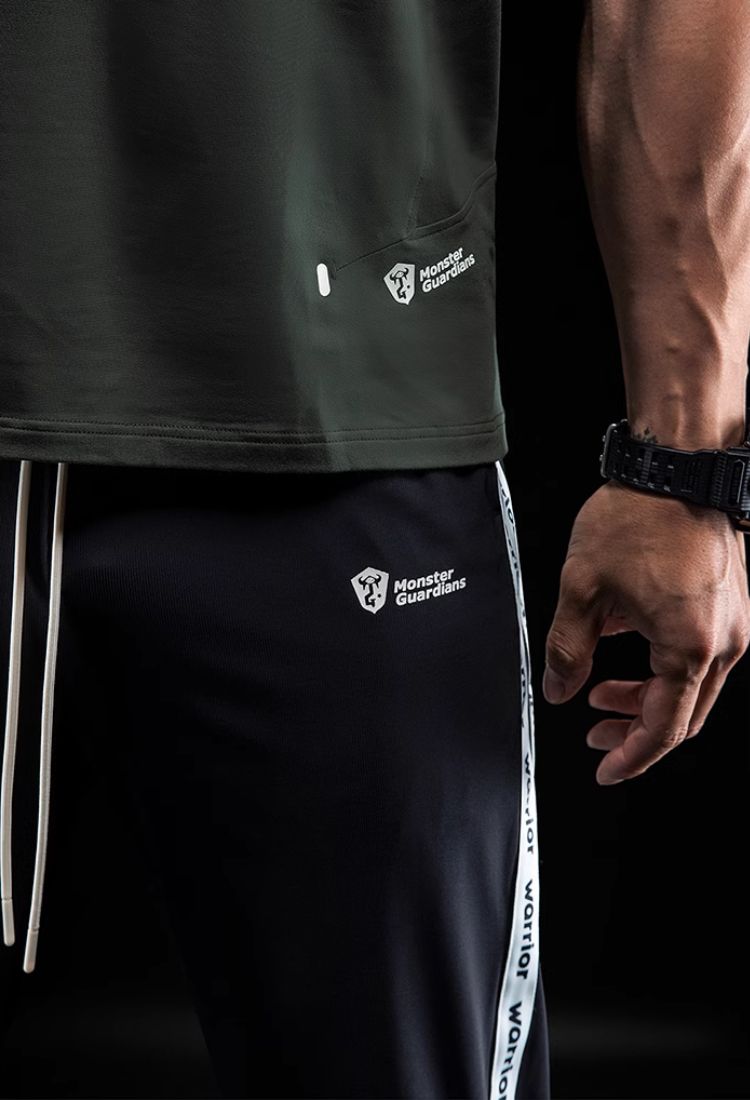 white line cool pants