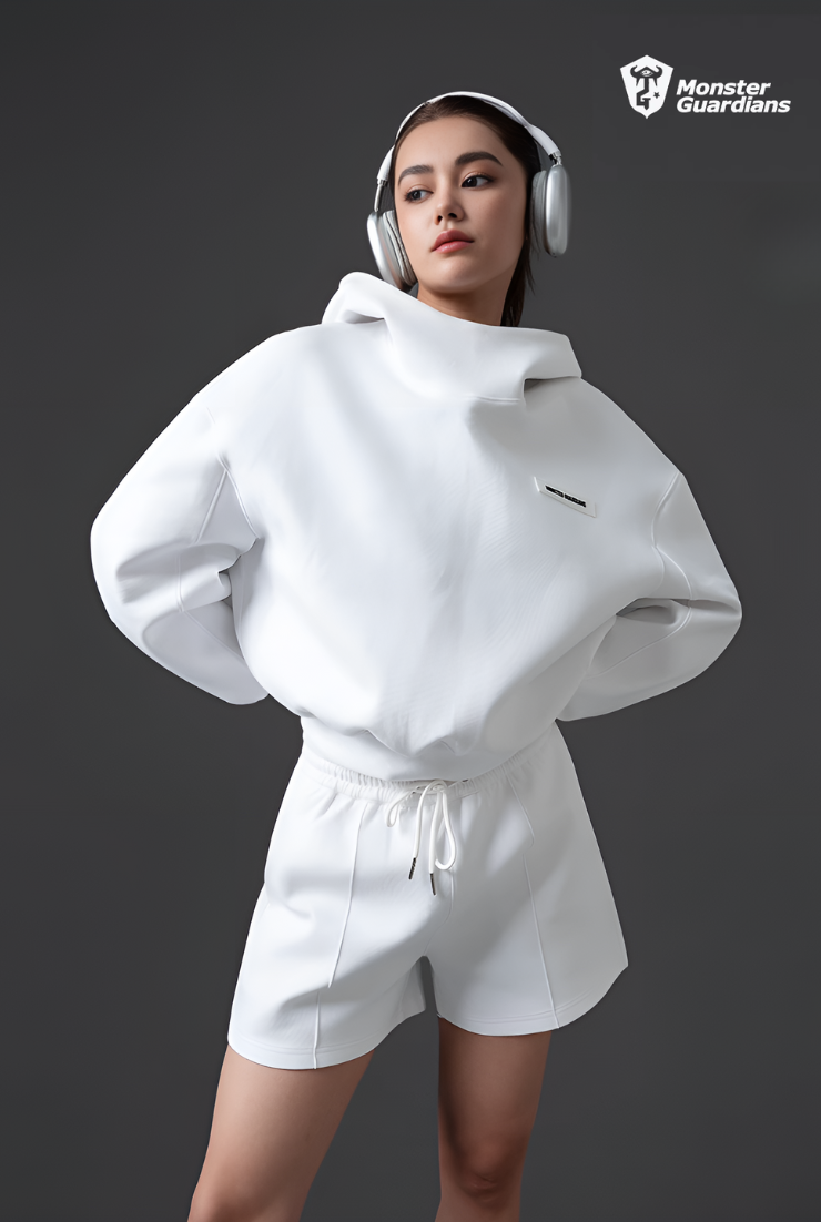 Loose fit hoodie and shorts set