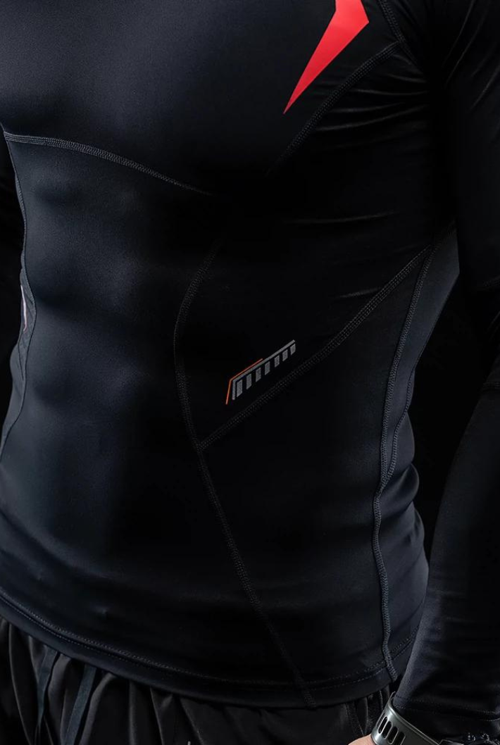 サーモクロミック タイトロングトレーニングウェア