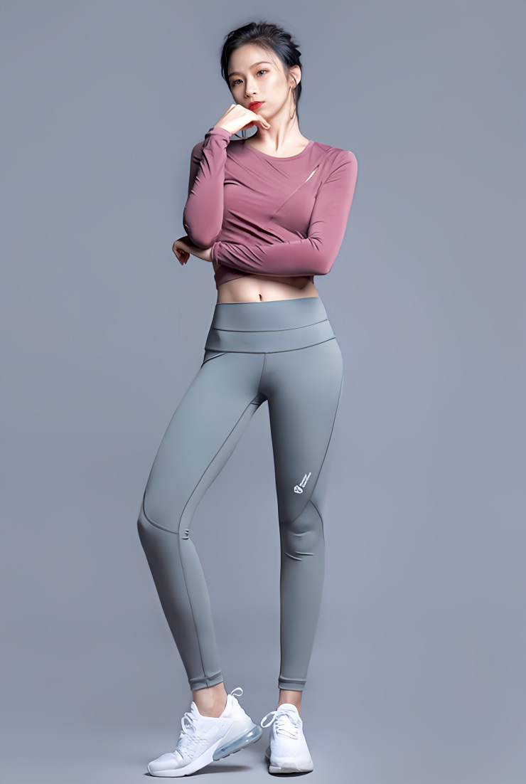 Breeze Cut Active Long Sleeve