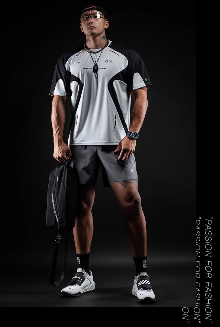 クールテックスポーツTシャツ