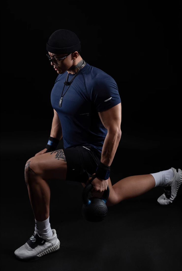 エアメッシュスリムフィットTシャツ