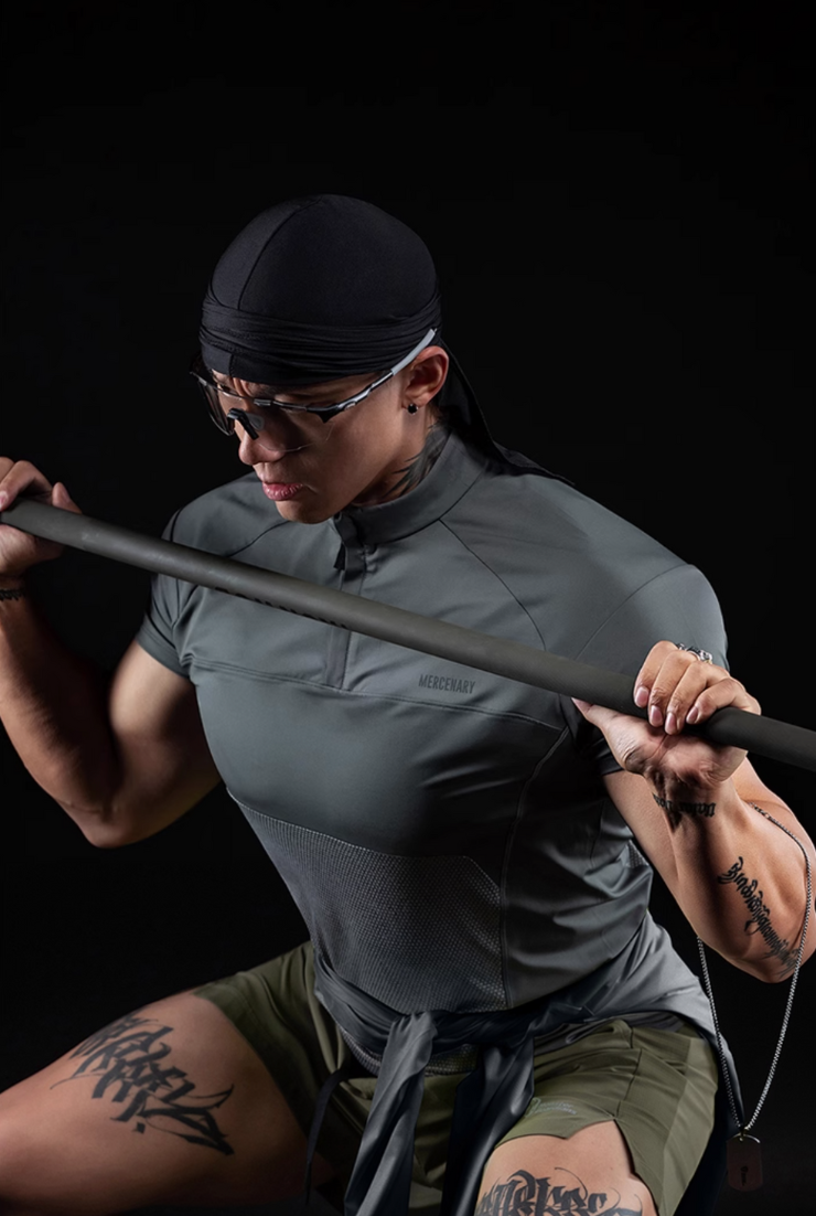 クールブリードトレーニングジップTシャツ