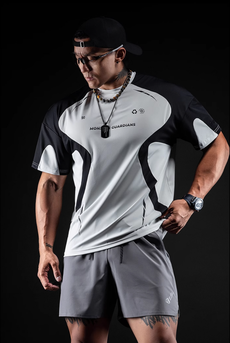 クールテックスポーツTシャツ