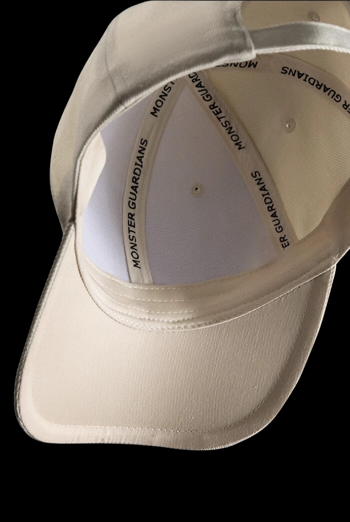 Embroidered logo curved brim cap