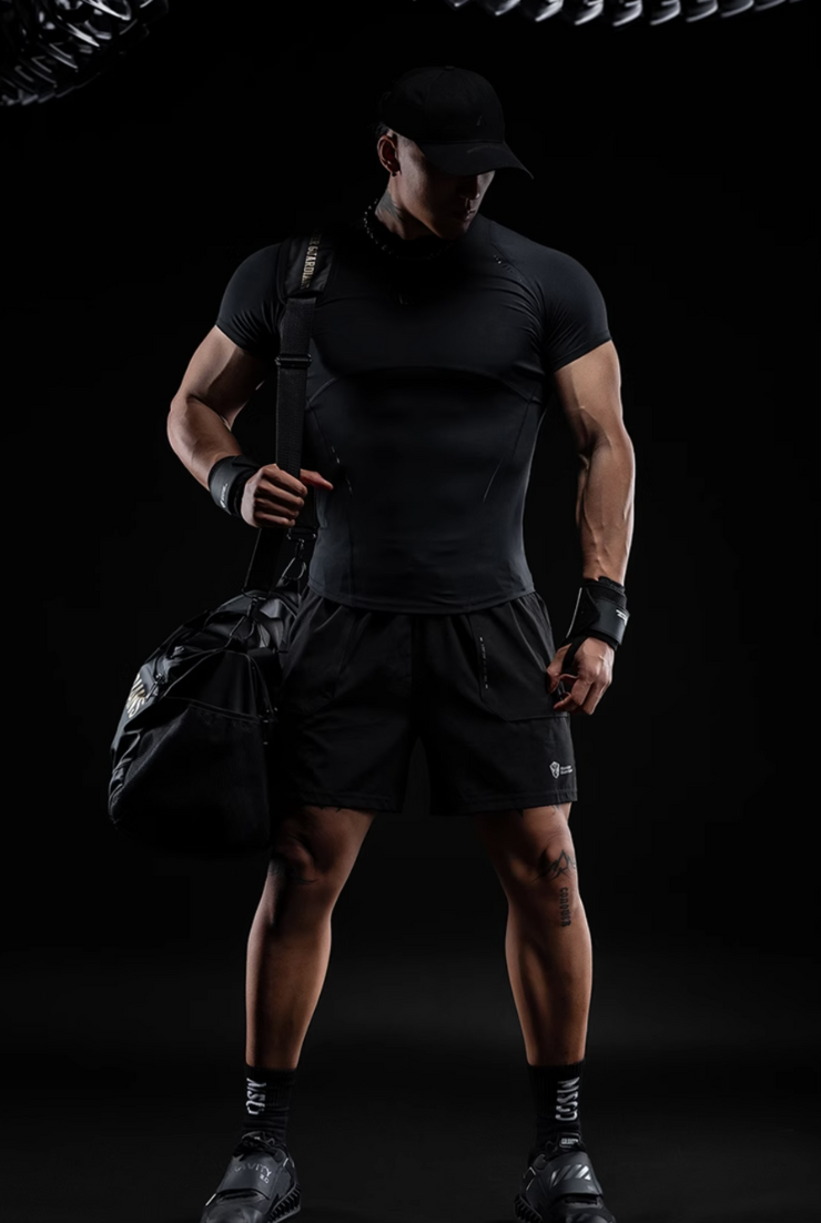 スケイルアーマー テックTシャツ