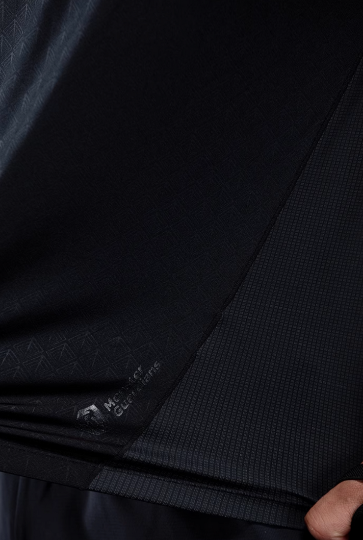 ワイドショルダー パンチングタンクトップ