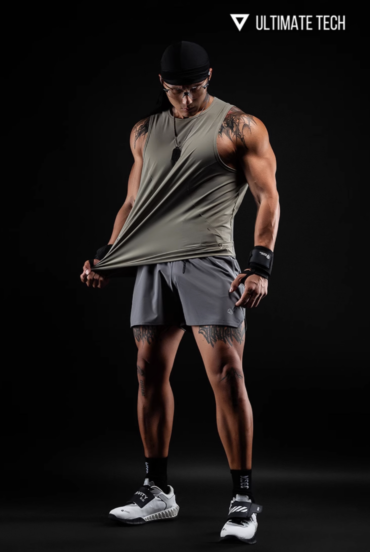 趣味 Muscle&FlTNESS ステルスドライ・スプリットショーツ