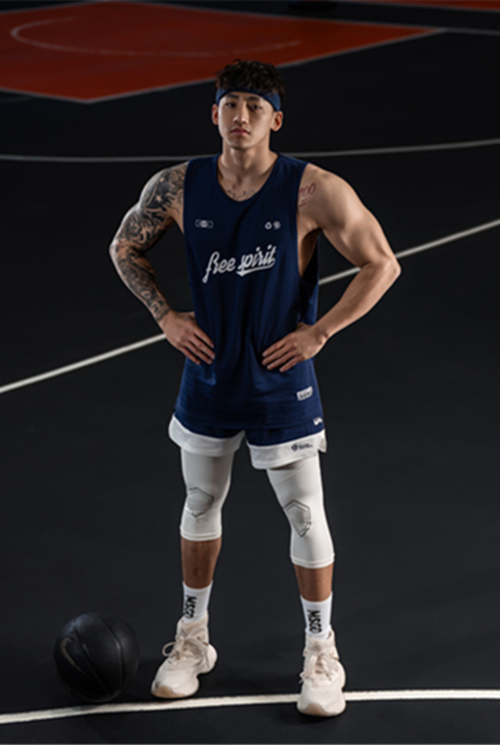 fitness tank top