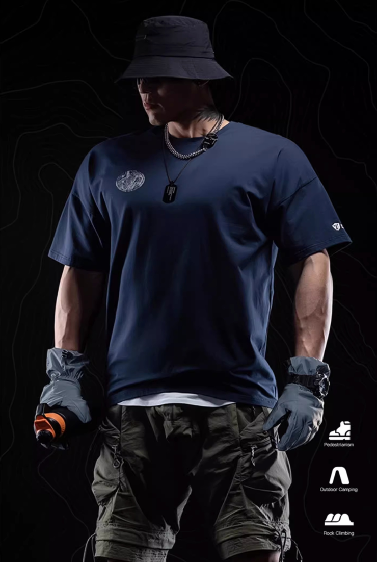 アウトドアカジュアル・ルーズフィットTシャツ