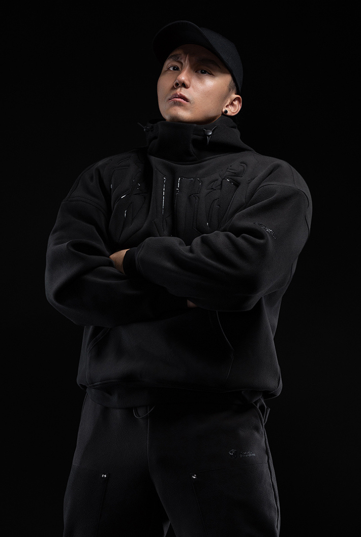dark black velvet sports hoodie