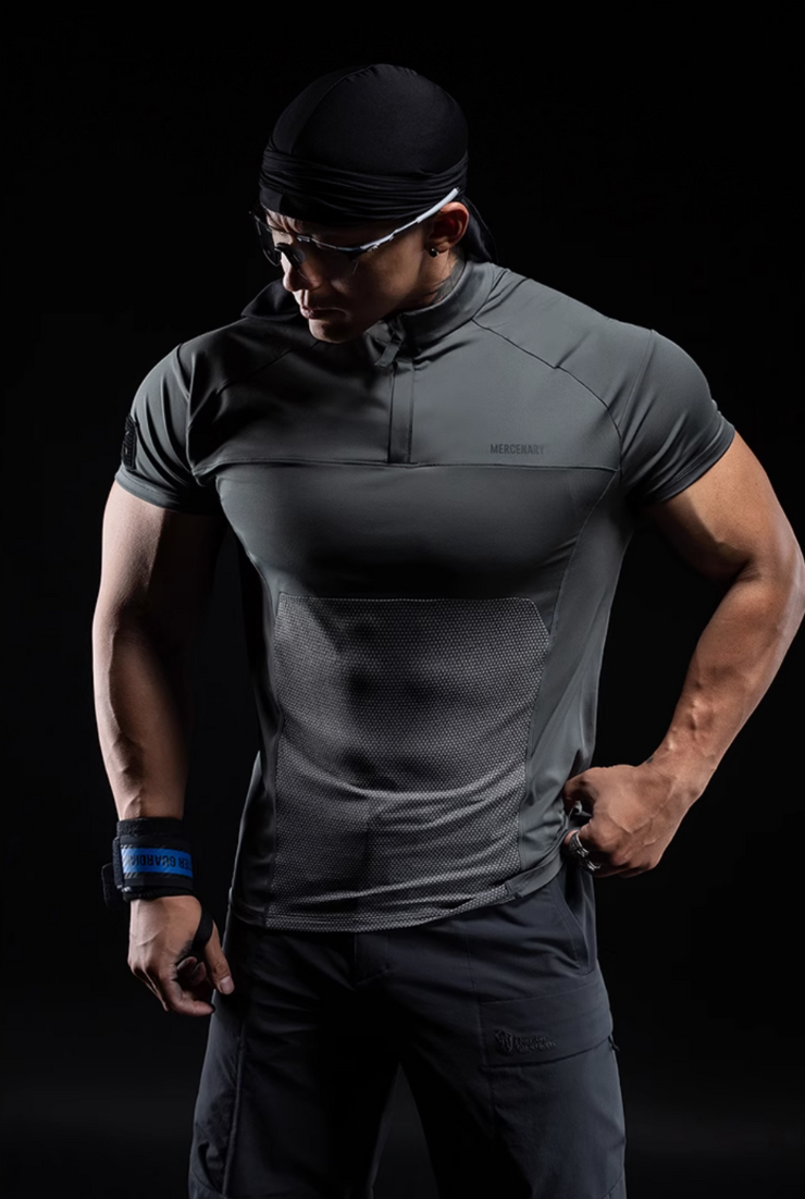 クールブリードトレーニングジップTシャツ