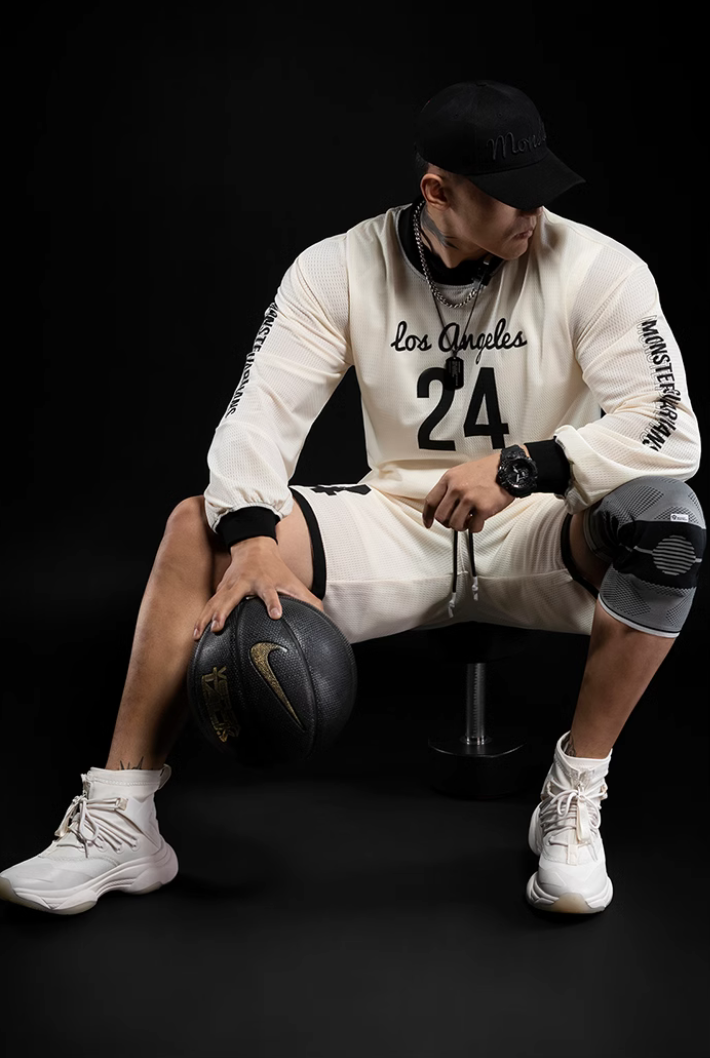 Flexmove Loose Fit Trainer