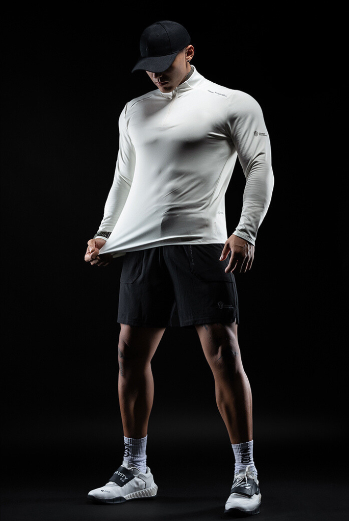 ベルベットスリムフィットロングスリーブトレーニングTシャツ