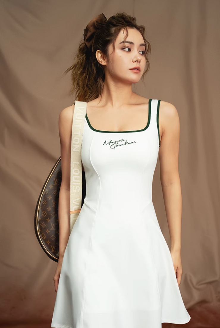 エレガンス スクエアネック テニスワンピース