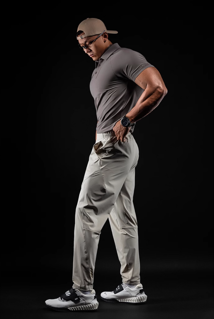 グラビティフレックスパンツ