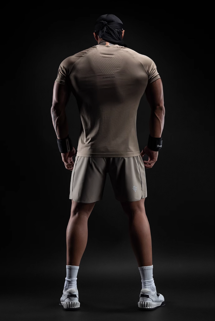 コアブレイクドライトレーニングショーツ