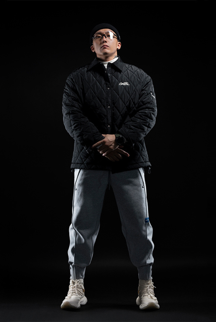 loose shirt style sports jacket