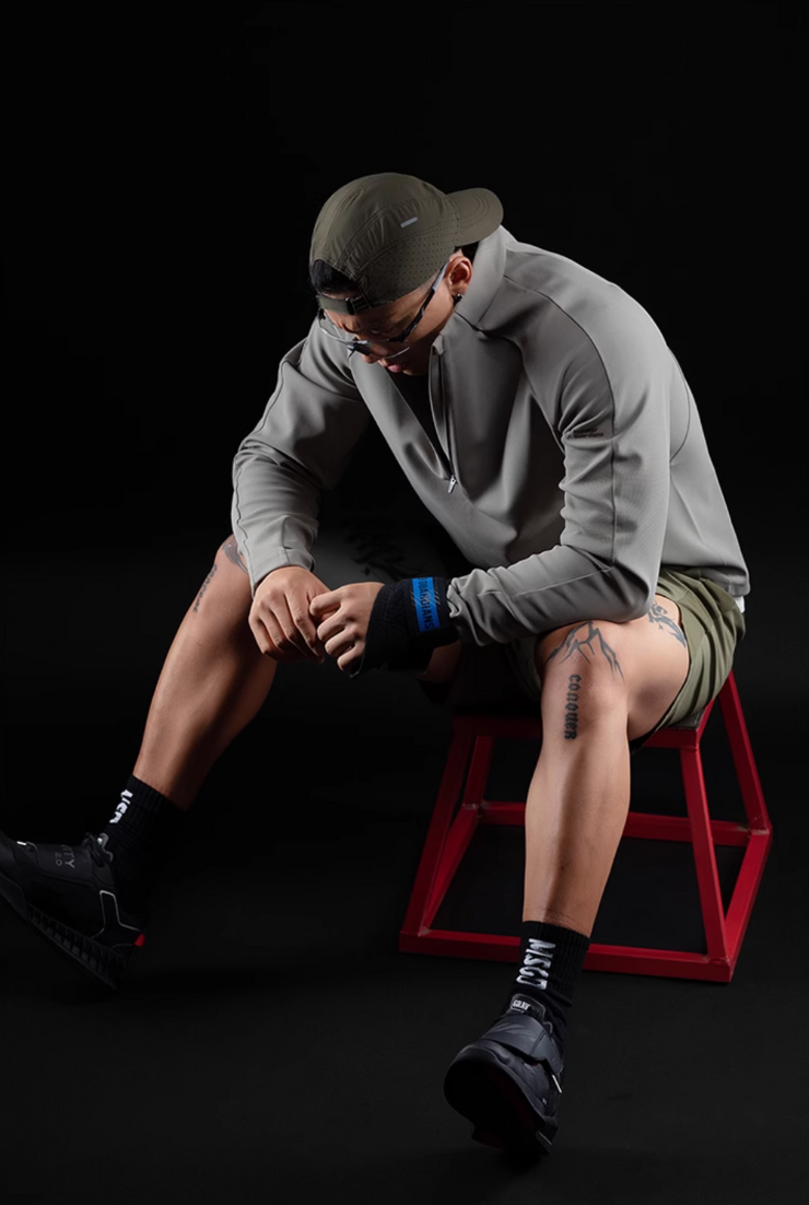 DRY-FIT ジップドライ ロングスリーブ&フレアスポーツパンツセットアップ
