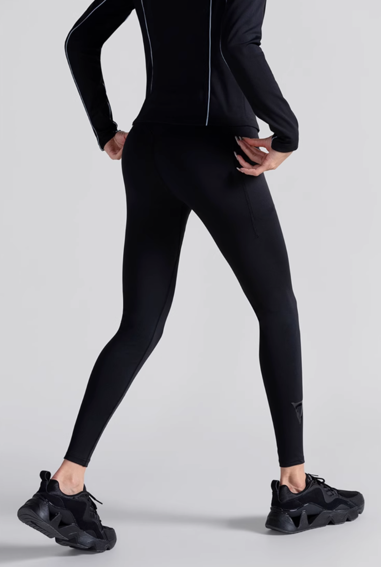 パフォーマンスエンハンスレギンス