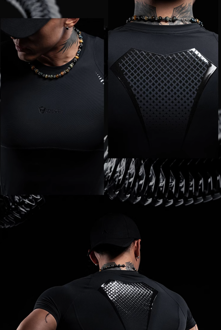 スケイルアーマー テックTシャツ