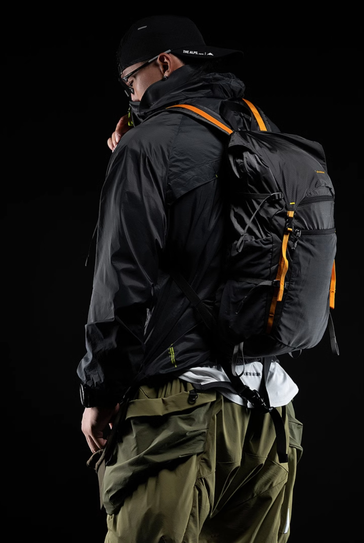 Water-repellent outdoor backpack