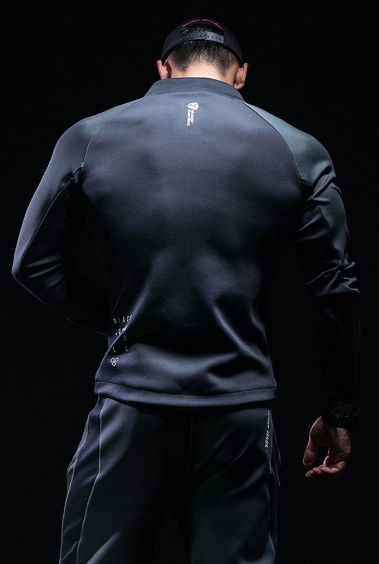 panel fitness jacket