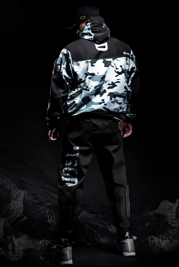 camouflage logo pants