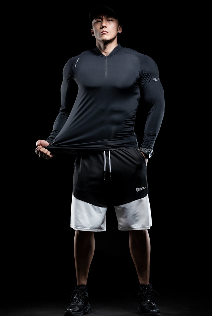 軽量ハイストレッチトレーニングウェア