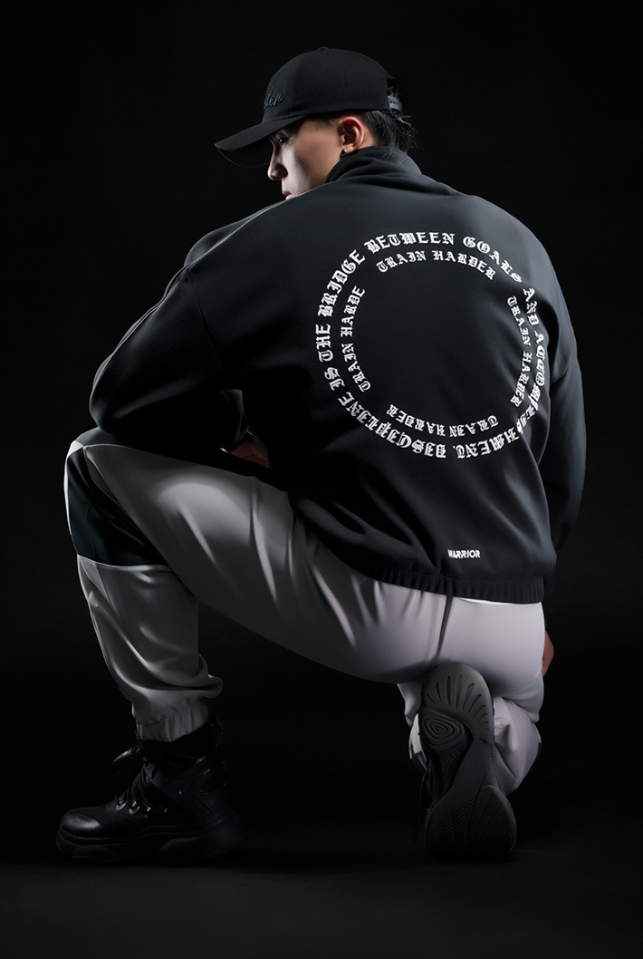 stand collar sweatshirts