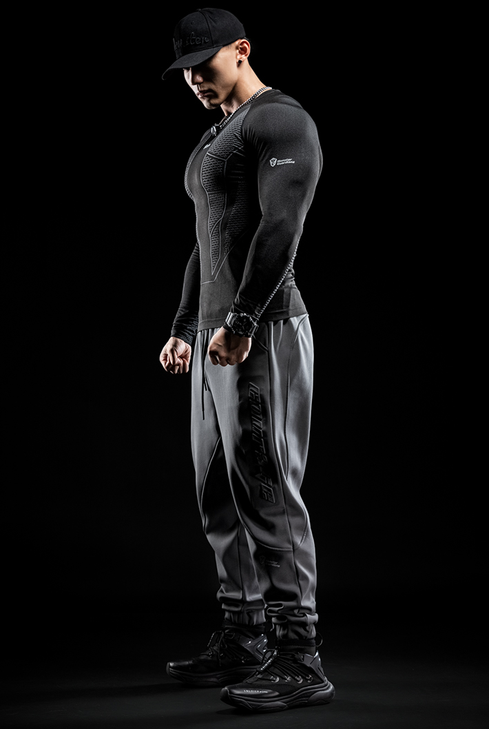 fitted sportswear