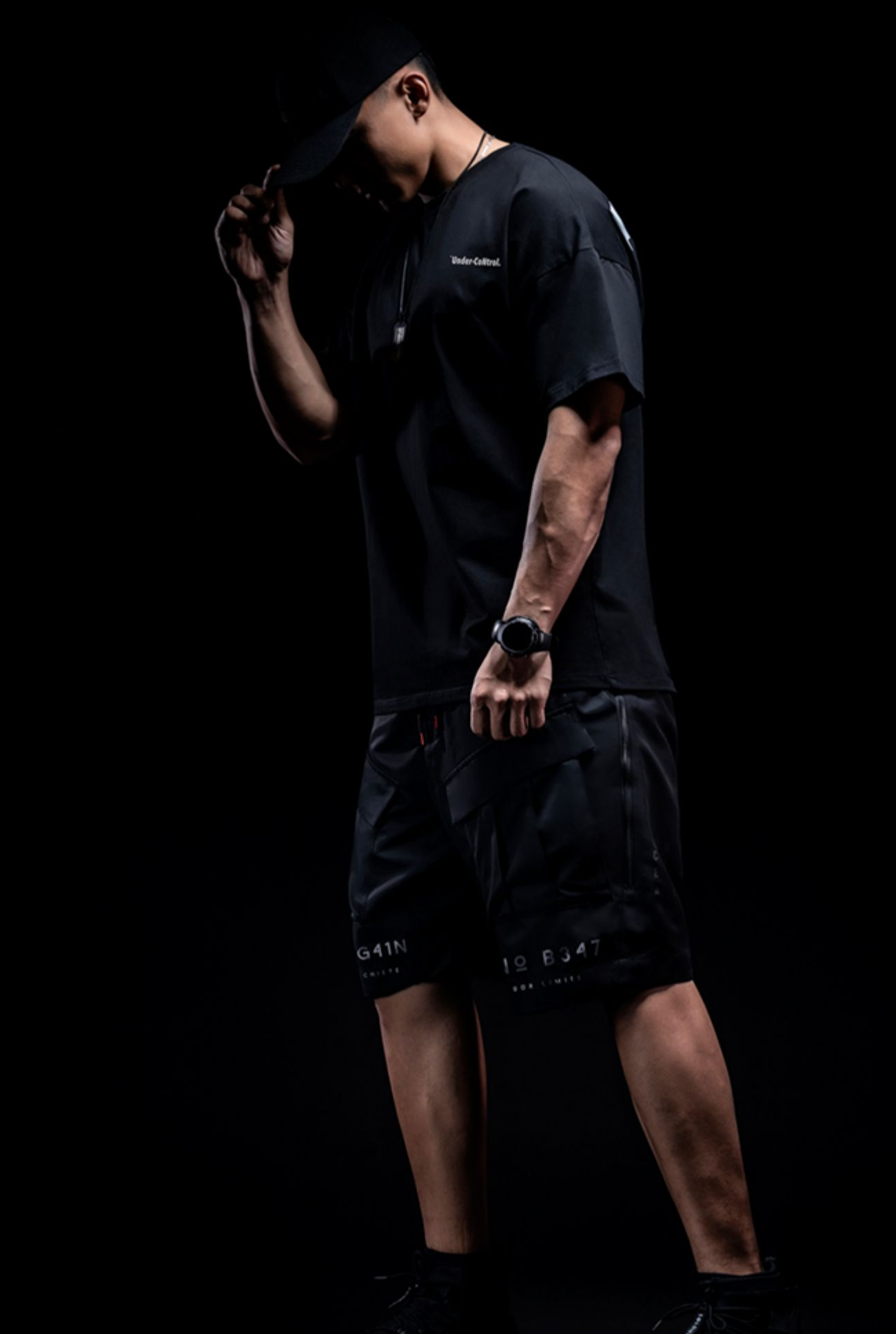 black fitness shorts