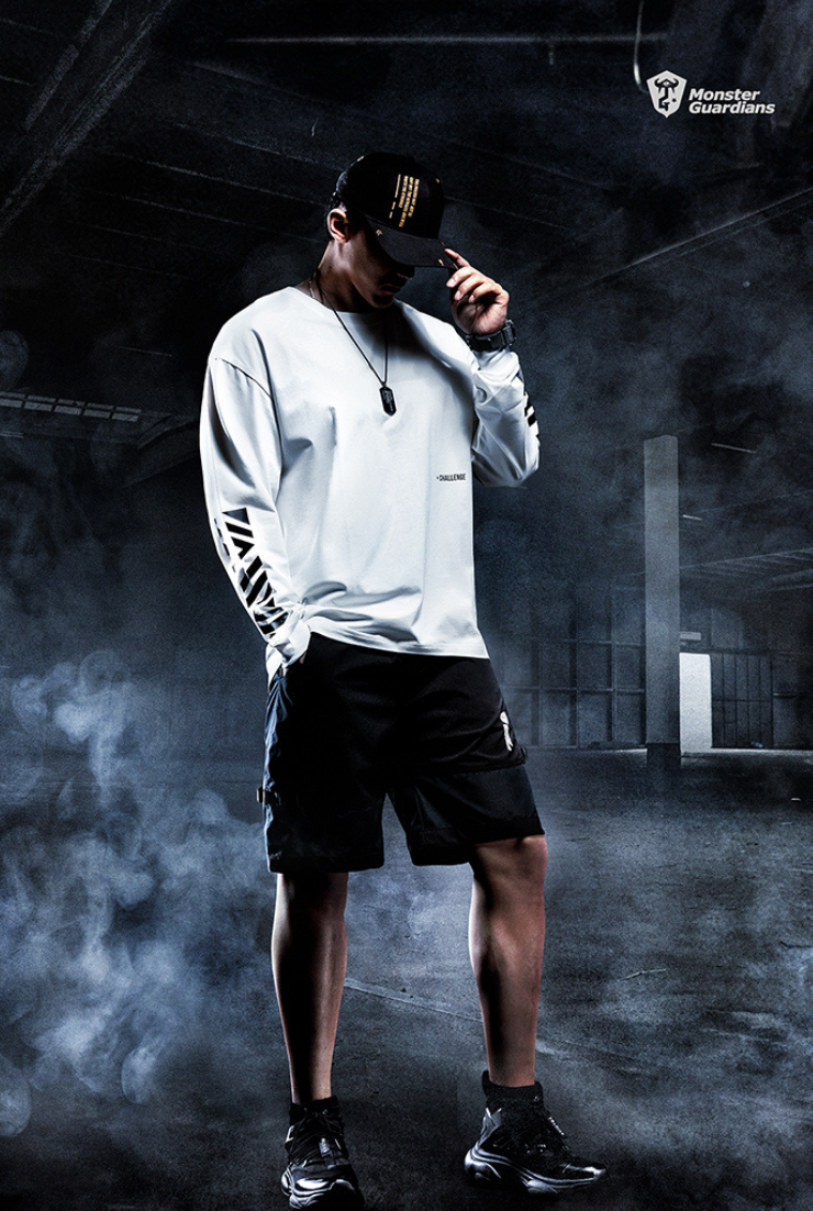 Side logo long sleeve T-shirt