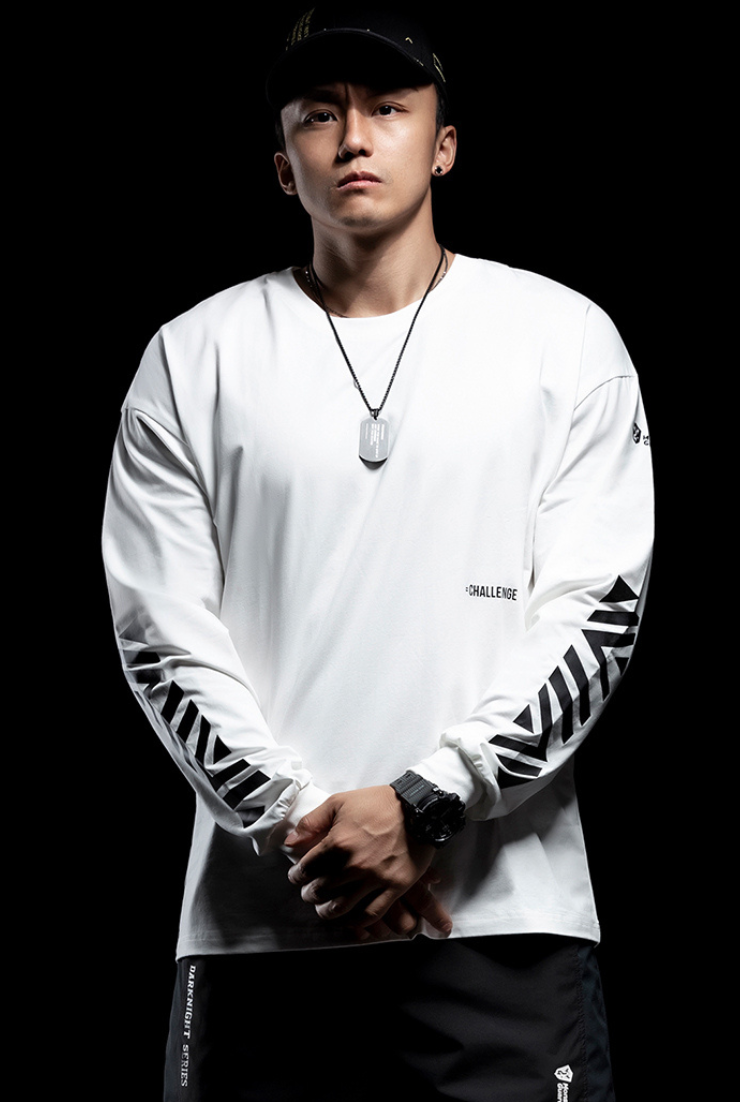 Side logo long sleeve T-shirt