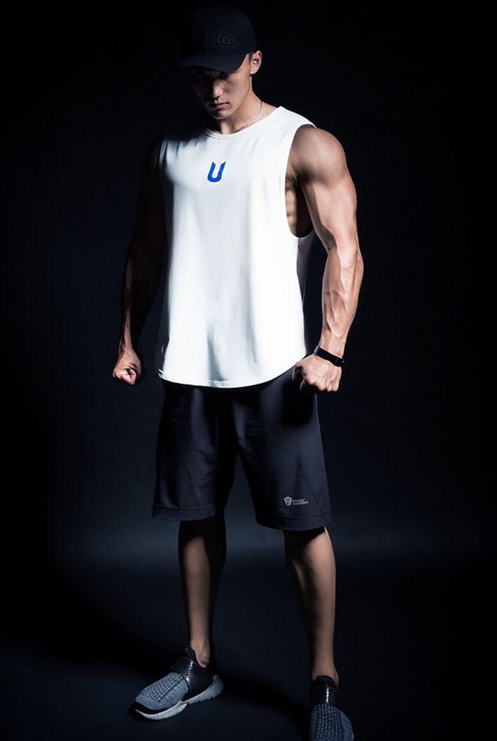 training logo tank top