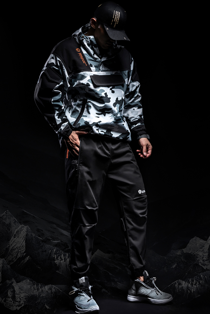 camouflage logo pants