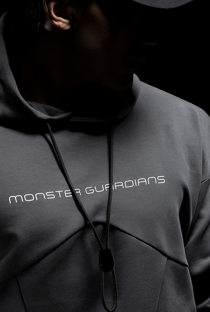 drawstring hoodie