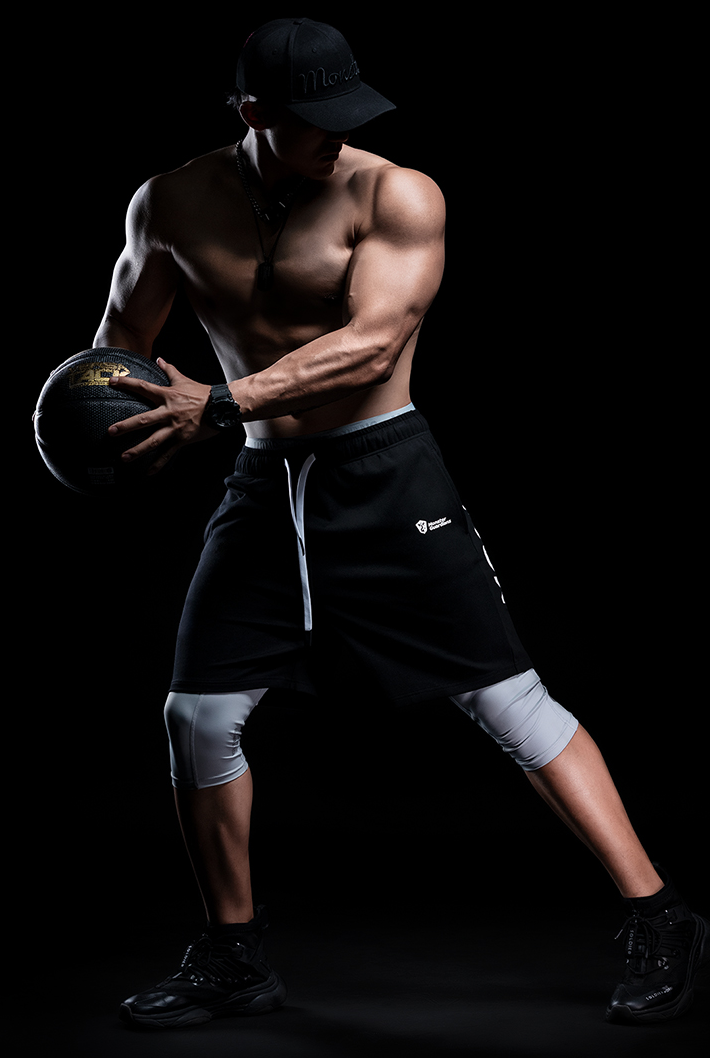 pack logo shorts