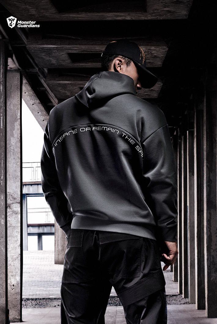 drawstring hoodie