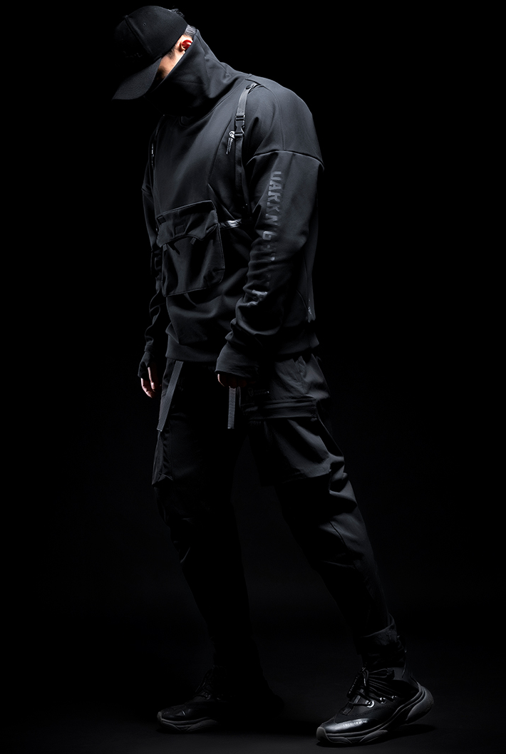 buckle high neck pullover