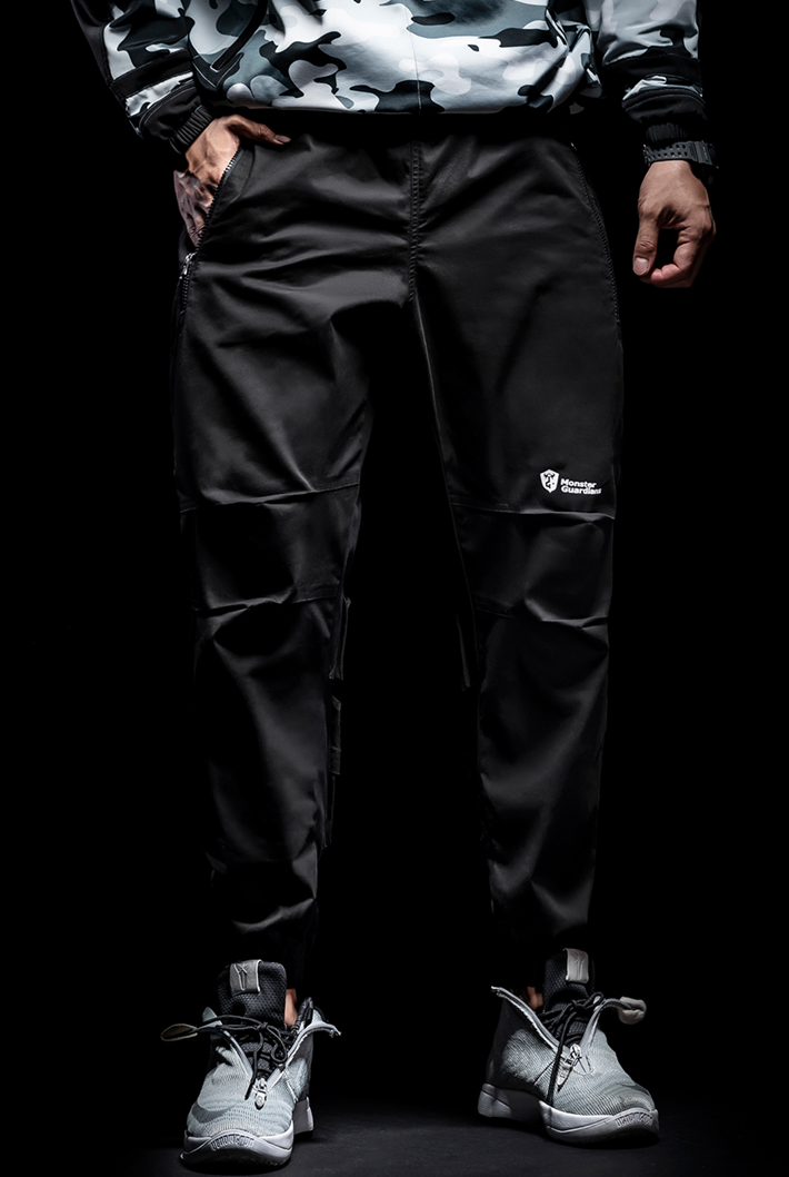 camouflage logo pants