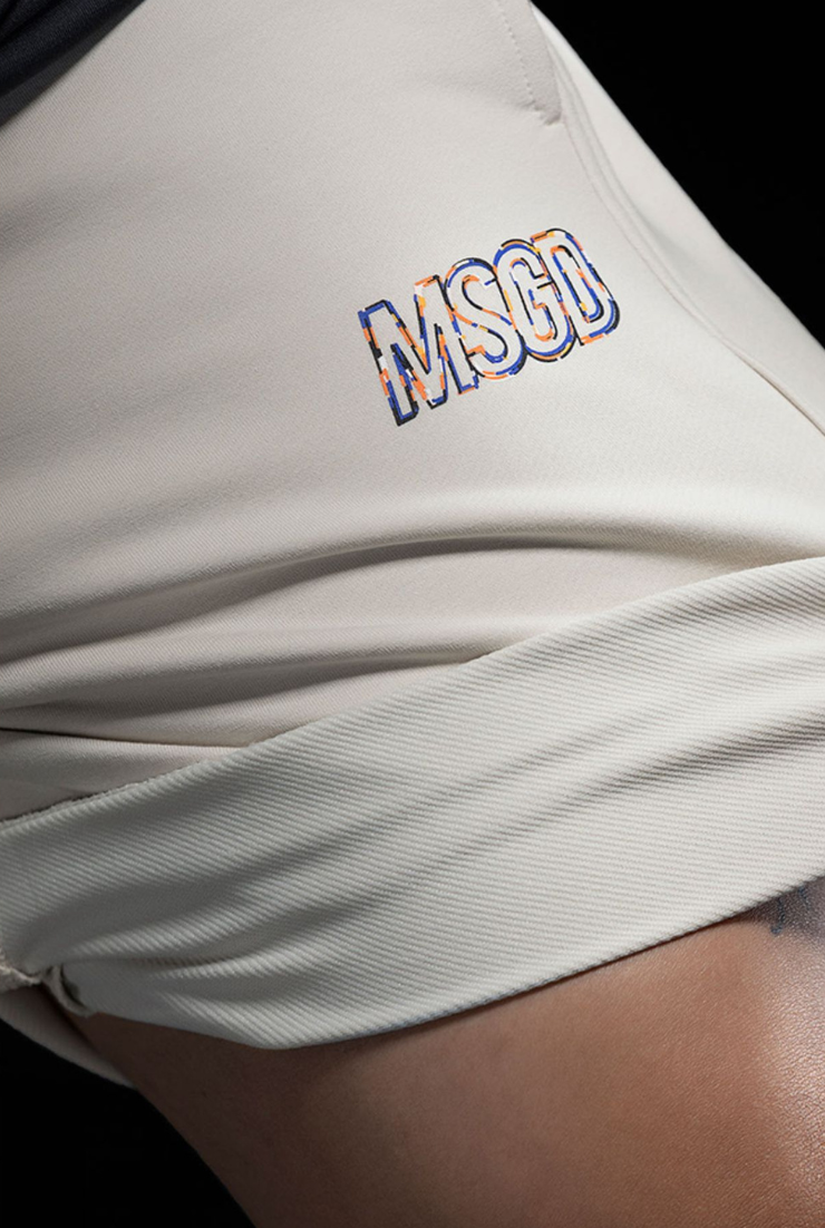 Sports shorts, MOTIVATED TANK