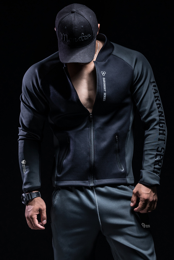 panel fitness jacket