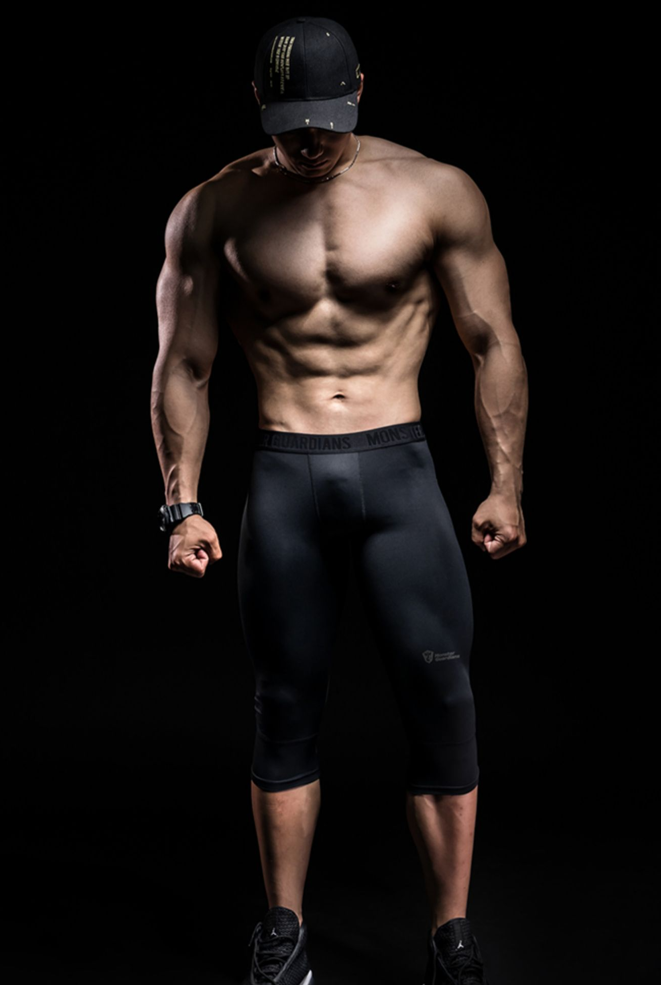 fitness cropped pants