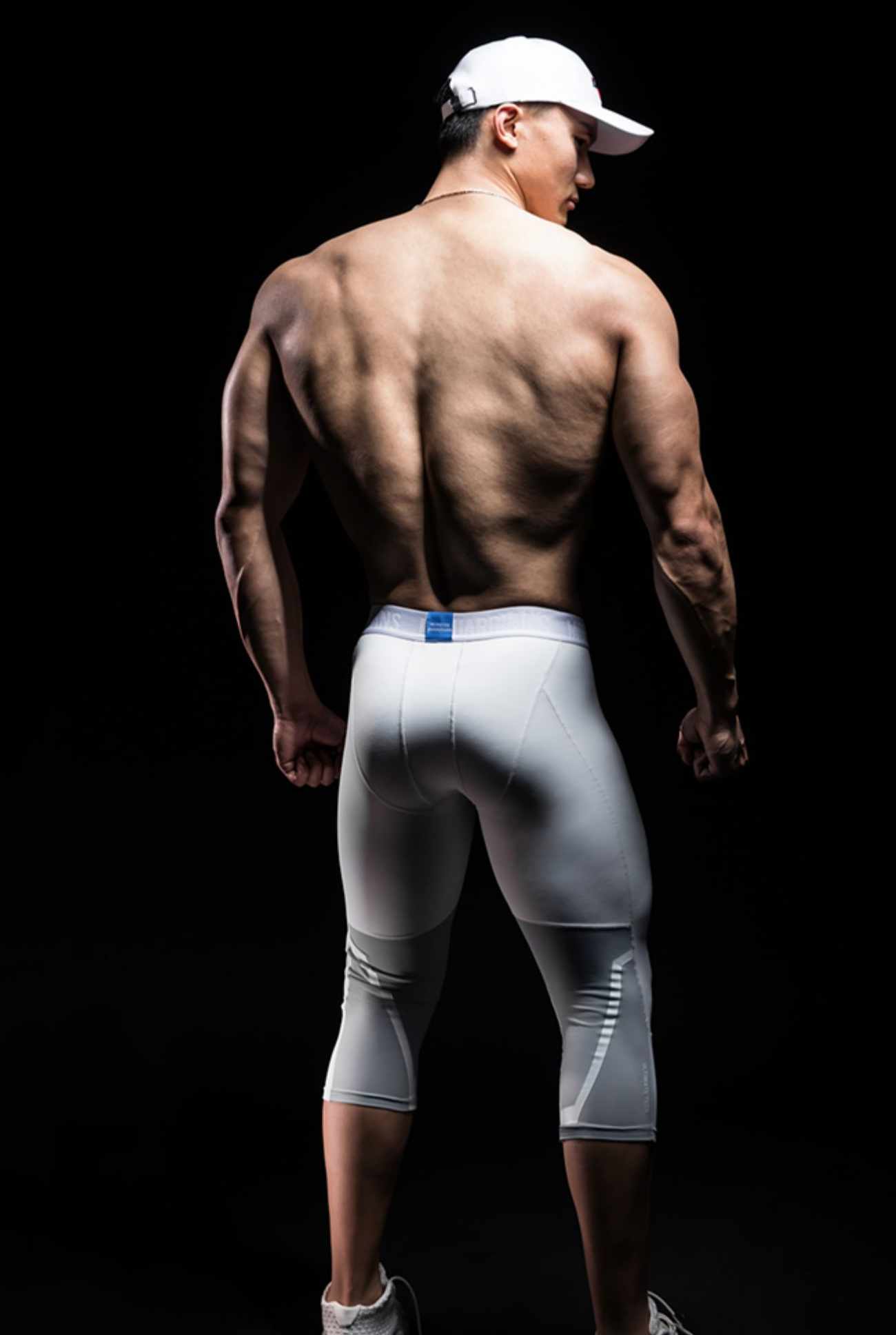 fitness cropped pants