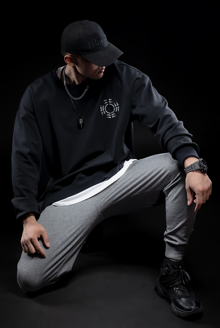 round neck sports sweater