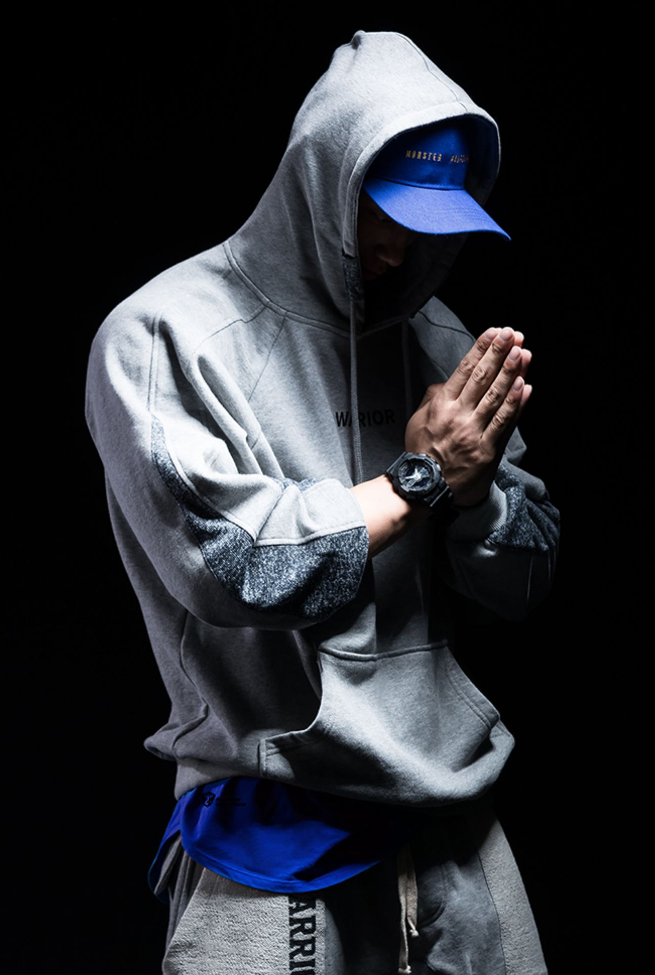 loose casual hoodie