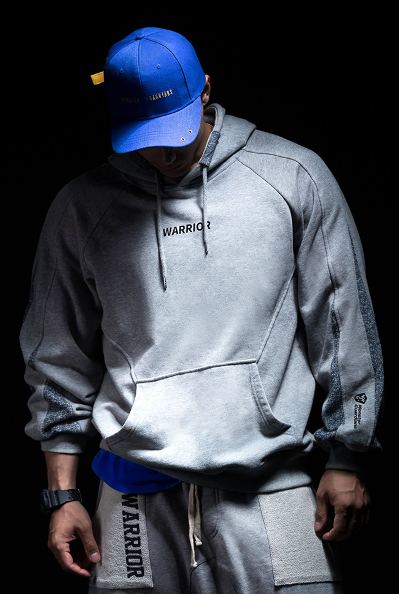 loose casual hoodie