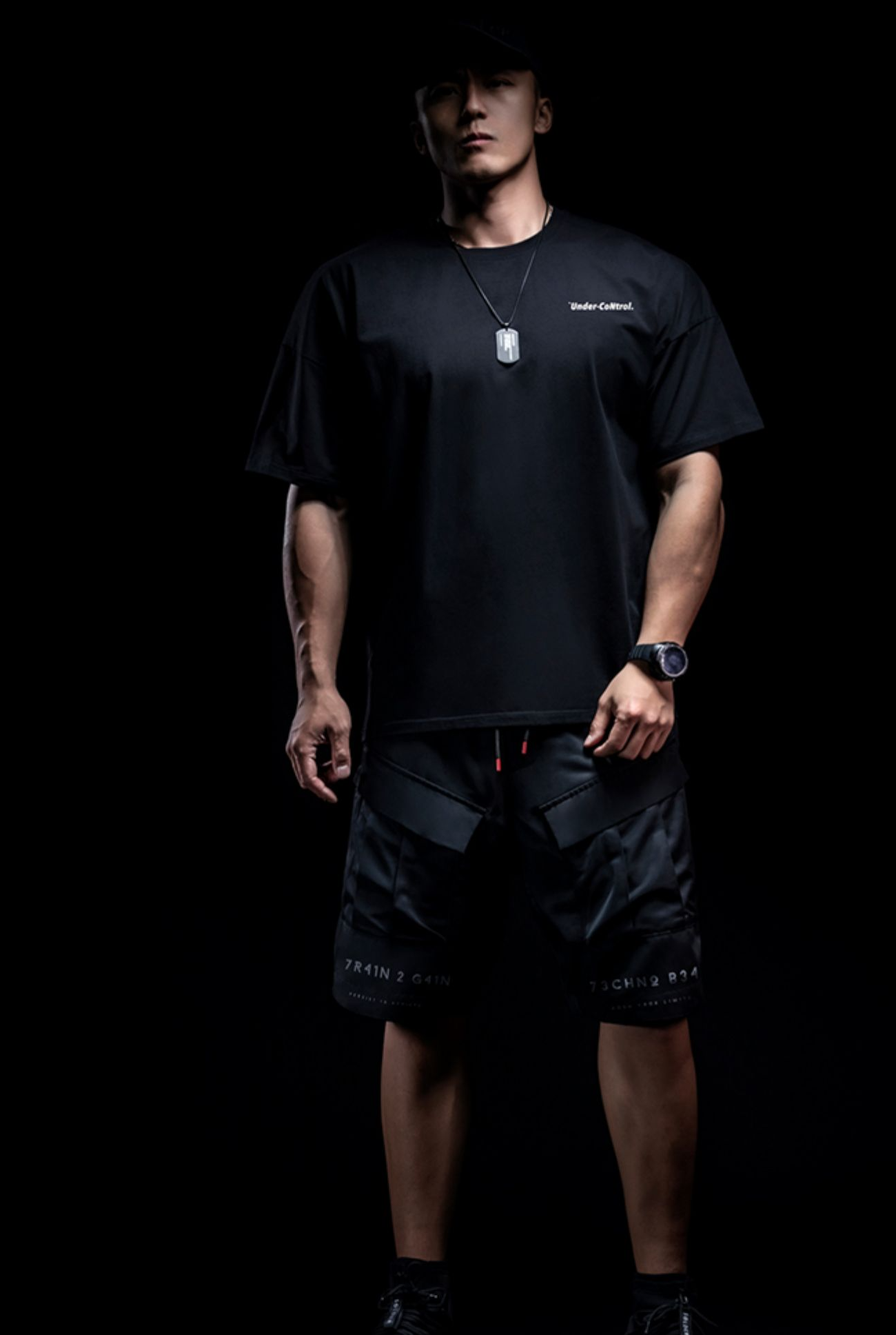 black fitness shorts