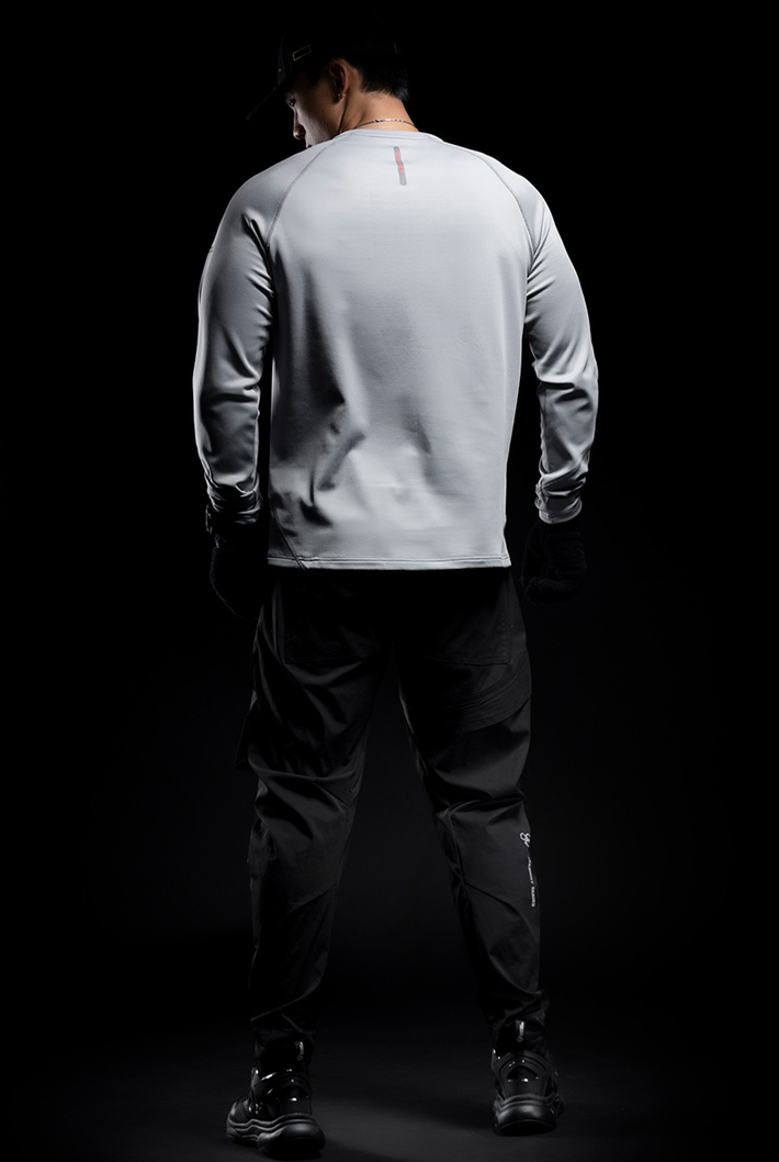 fitness sweatshirt
